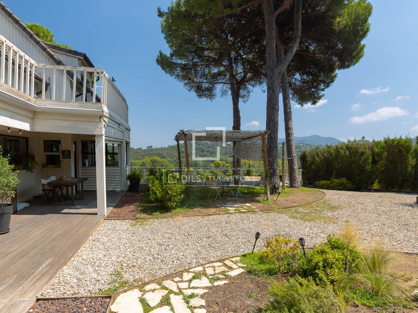 Finca a Vallromanes, Barcelona, Spagna 3 camere da letto, 237 mq. N° 192540