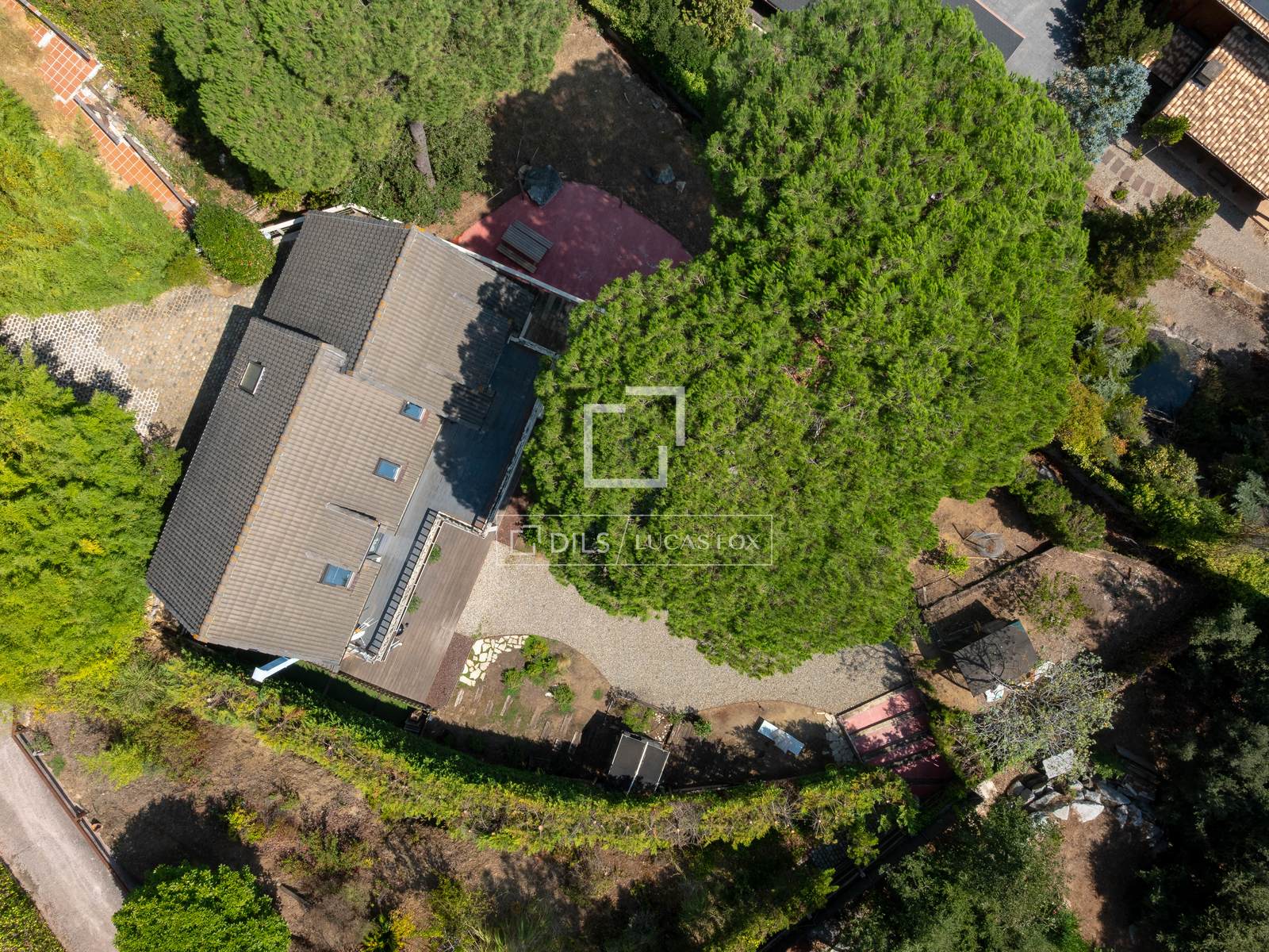 Finca a Vallromanes, Barcelona, Spagna 3 camere da letto, 237 mq. N° 192540
