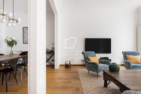 Wohnung zum Verkauf in Barcelona, Spanien 4 Schlafzimmer, 174 m2 Nr. 192541 - Foto 4