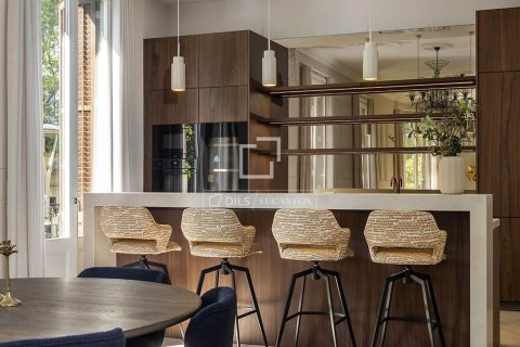 Wohnung zum Verkauf in Barcelona, Spanien 3 Schlafzimmer, 238 m2 Nr. 192539 - Foto 10