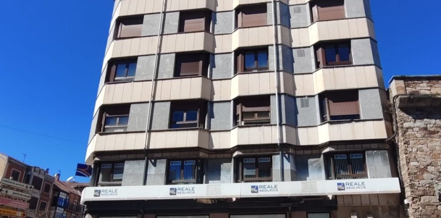 Ático en Astorga, León, España 1 dormitorio, 80 m2 No. 184994