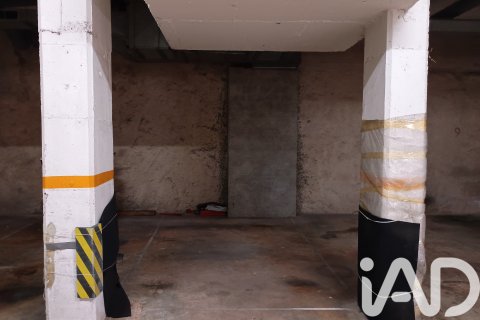 Garage in vendita a Barcelona, Spagna 11 mq. N° 184998 - foto 4