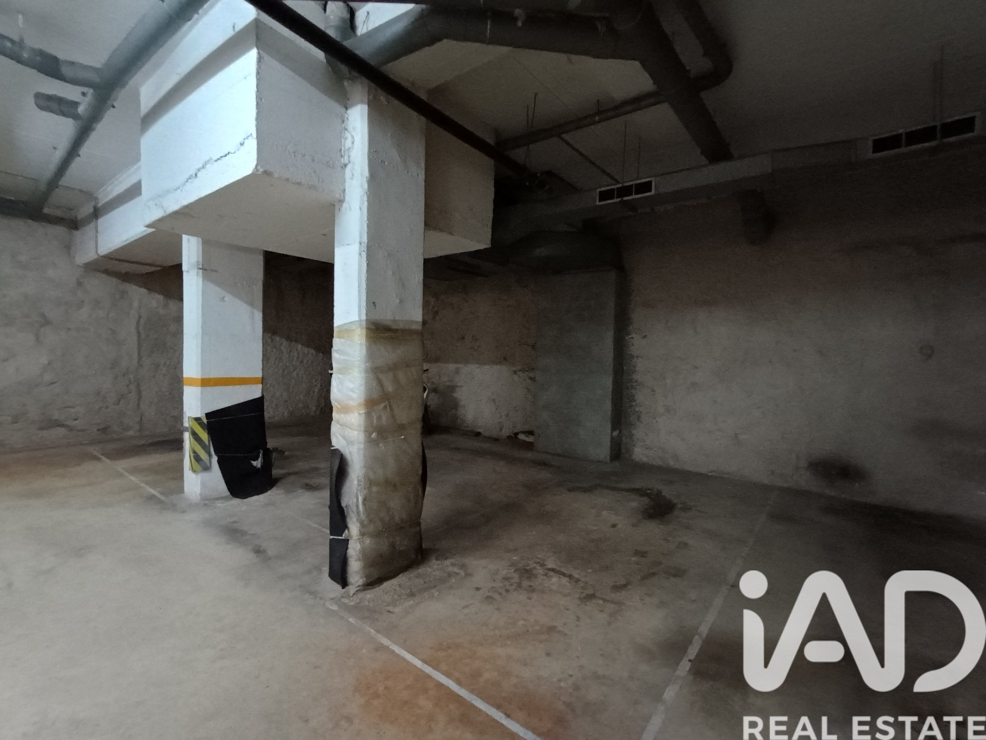 Garage in Barcelona, Spain 11 sq.m. No. 184998