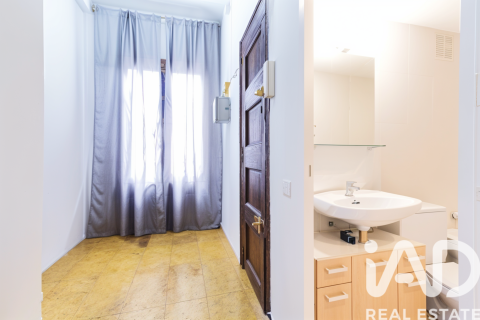 Wohnung zum Verkauf in Barcelona, Spanien 2 Schlafzimmer, 52 m2 Nr. 184993 - Foto 6