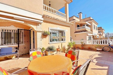 Casa a Los Dolses, Alicante, Spagna 3 camere da letto, 98 mq. N° 165908