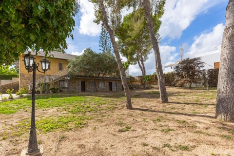 Villa till salu i Campoamor, Alicante, Spanien 5 sovrum, 366 kvm. Nr. 165909 - foto 5