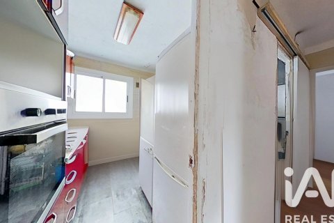 Dzīvoklis pārdošanā Santa Coloma de Gramenet, Barcelona, Spānijā 3 istabas, 73 m2 Nr. 152604 - attēls 14