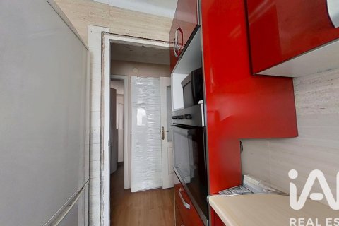 Dzīvoklis pārdošanā Santa Coloma de Gramenet, Barcelona, Spānijā 3 istabas, 73 m2 Nr. 152604 - attēls 19