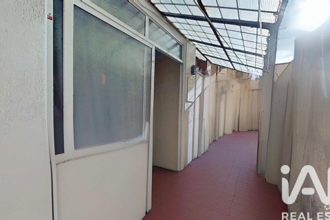 Dzīvoklis pārdošanā Santa Coloma de Gramenet, Barcelona, Spānijā 3 istabas, 73 m2 Nr. 152604 - attēls 2