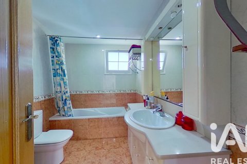 Продажа дома в Камбрильс, Таррагона, Испания 6 спален, 320м2 №152607 - фото 13