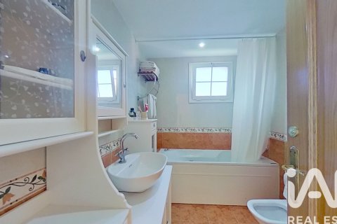 Продажа дома в Камбрильс, Таррагона, Испания 6 спален, 320м2 №152607 - фото 14