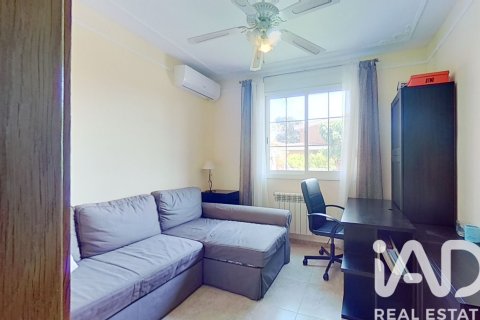 Продажа дома в Камбрильс, Таррагона, Испания 6 спален, 320м2 №152607 - фото 9