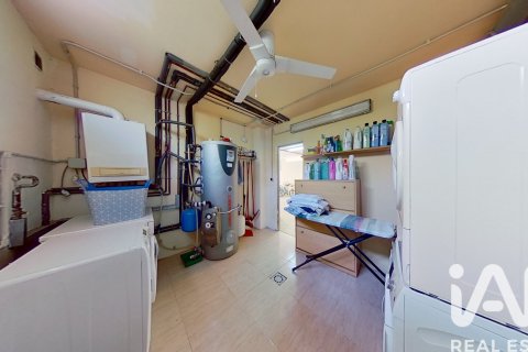 Продажа дома в Камбрильс, Таррагона, Испания 6 спален, 320м2 №152607 - фото 17