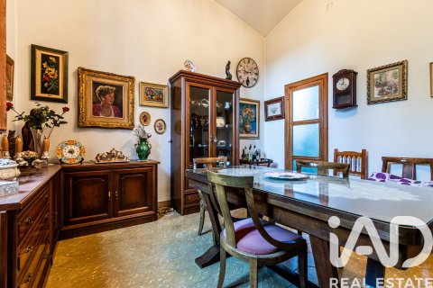 Продажа дома в Кастельяр-дель-Вальес, Барселона, Испания 6 спален, 546м2 №152605 - фото 6