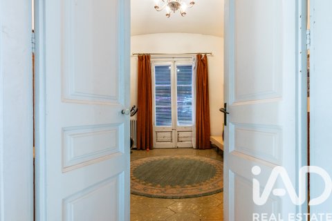 Продажа дома в Кастельяр-дель-Вальес, Барселона, Испания 6 спален, 546м2 №152605 - фото 17