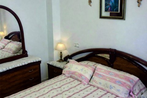 Māja pārdošanā Sevilla, Seville, Spānijā 2 istabas, 160 m2 Nr. 152602 - attēls 3