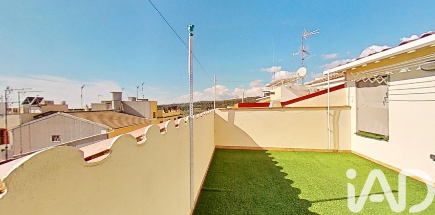 Dom w Cubelles, Barcelona, Hiszpania 4 sypialnie, 270 mkw. nr 152606