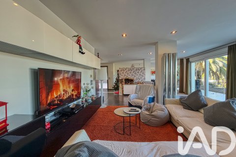 Продажа дома в Дения, Аликанте, Испания 4 спальни, 390м2 №152601 - фото 9