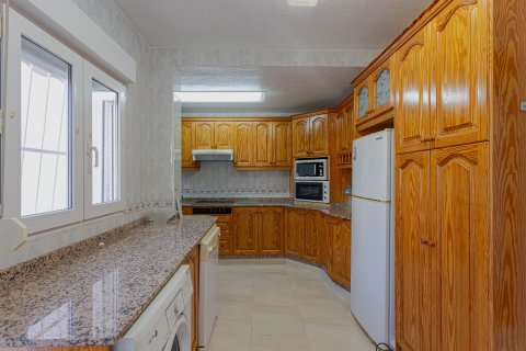 Villa à vendre à Torrevieja, Alicante, Espagne, 3 chambres, 124 m2 No. 142814 - photo 11