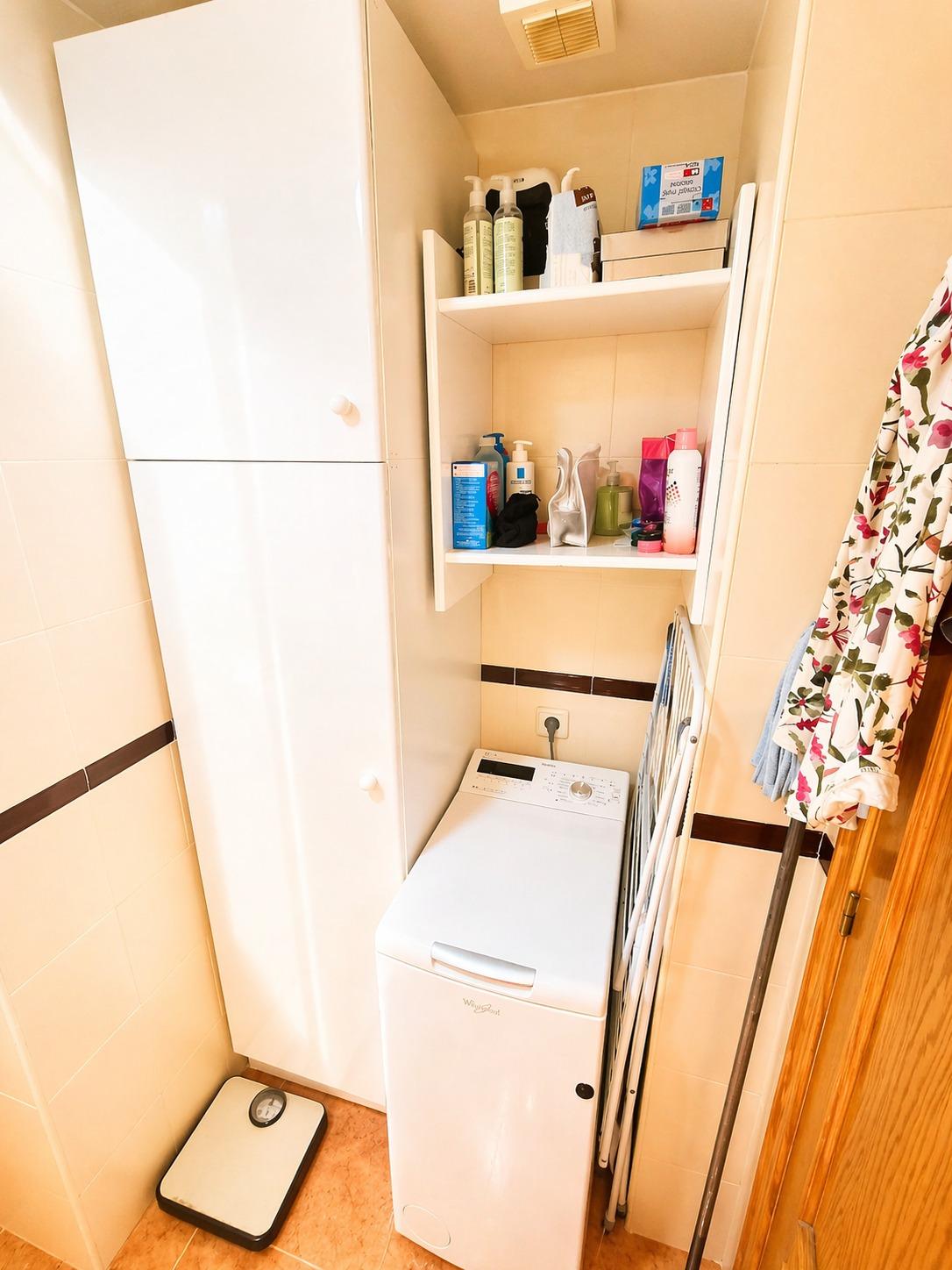 Penthouse in Torrevieja, Alicante, Spain 1 bedroom, 75 sq.m. No. 183010