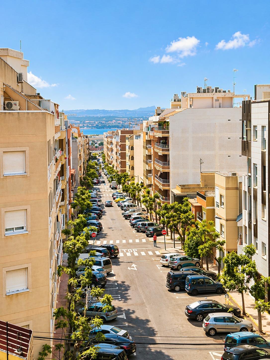 Penthouse in Torrevieja, Alicante, Spain 1 bedroom, 75 sq.m. No. 183010