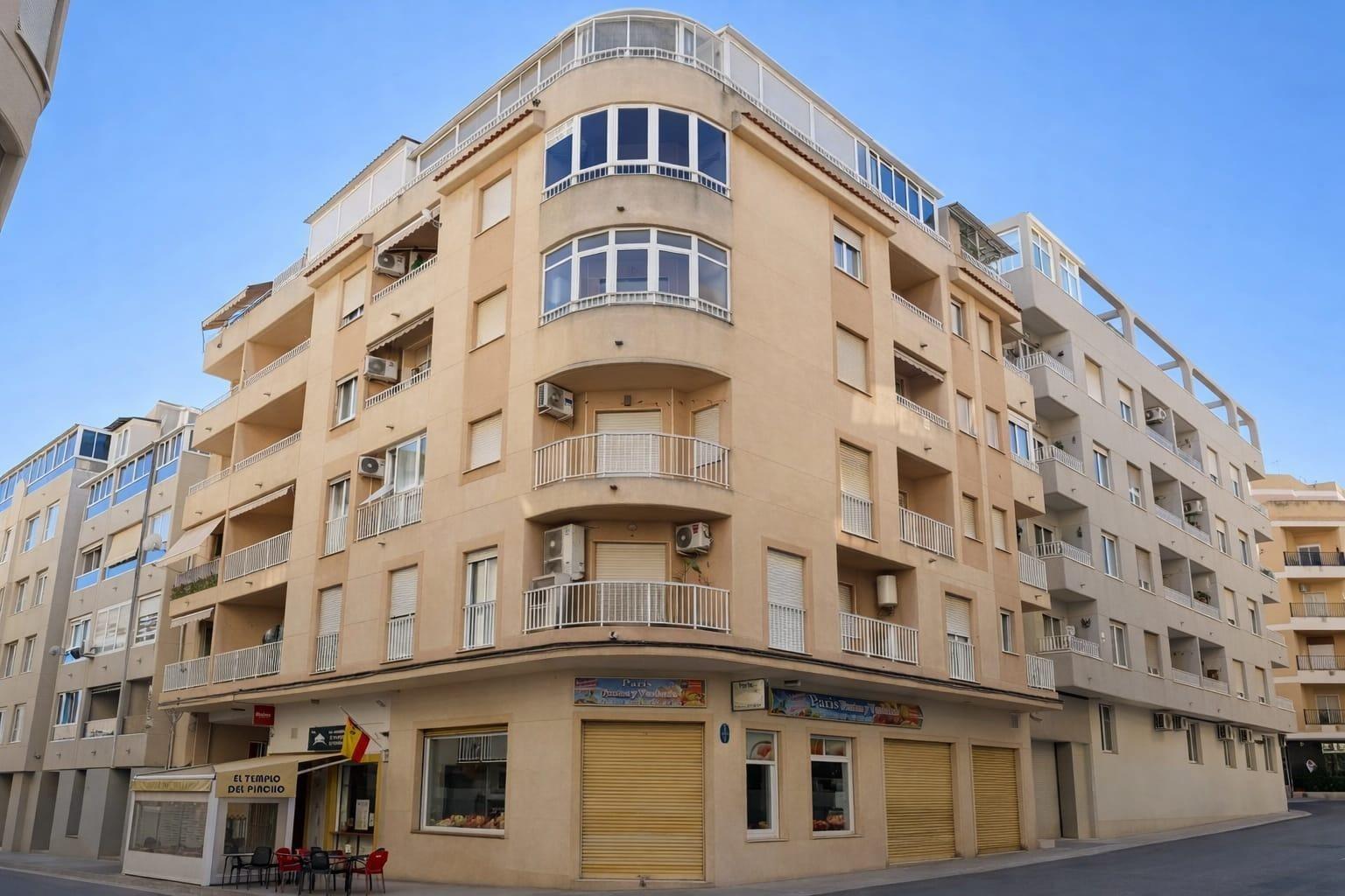 Apartamento en Torrevieja, Alicante, España 2 dormitorios, 53 m2 No. 183014