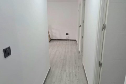 Продажа квартиры в Мьерес, Астурия, Испания 2 спальни, 61м2 №183016 - фото 10