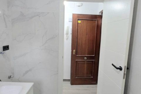 Продажа квартиры в Мьерес, Астурия, Испания 2 спальни, 61м2 №183016 - фото 9