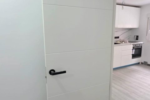 Продажа квартиры в Мьерес, Астурия, Испания 2 спальни, 61м2 №183016 - фото 20