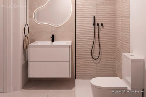 Huoneisto myytävänä San Miguel de Salinas, Alicante, Espanja, 2 makuuhuonetta, 65 m2 No. 164756 - kuva 7