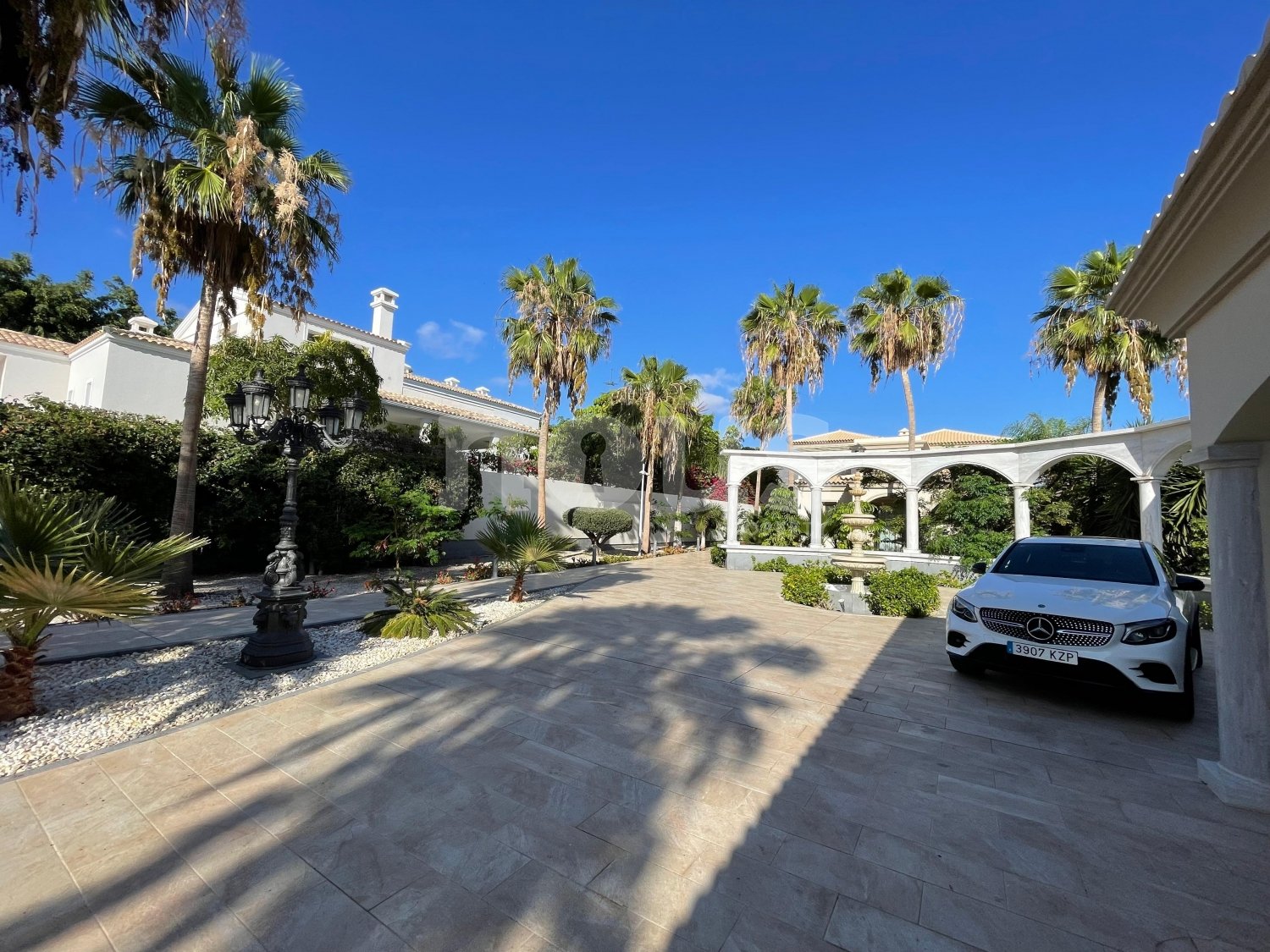 Huvila Adeje, Tenerife, Espanja 7 makuuhuonetta, 320 m2 No. 164759