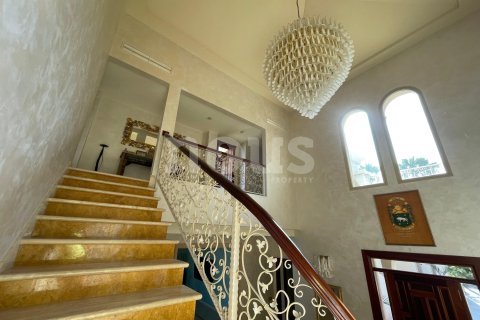Villa for sale in Adeje, Tenerife, Spain 7 bedrooms, 320 sq.m. No. 164759 - photo 9