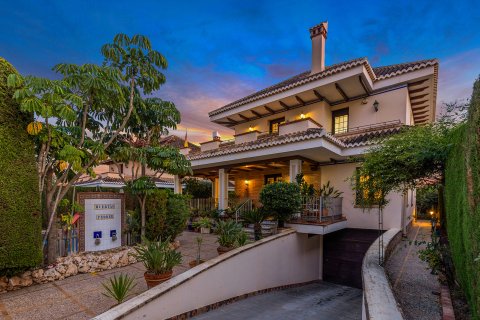 Villa in vendita a Torrevieja, Alicante, Spagna 6 camere da letto, 728 mq. N° 143108 - foto 3