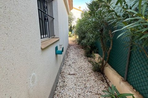 Villa à vendre à Playa Flamenca II, Alicante, Espagne, 3 chambres, 130 m2 No. 160966 - photo 2