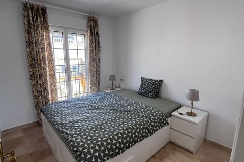 Huoneisto myytävänä Alicante, Espanja, 2 makuuhuonetta,  No. 160964 - kuva 11