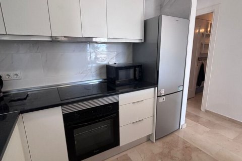 Huoneisto myytävänä Alicante, Espanja, 2 makuuhuonetta,  No. 160964 - kuva 8