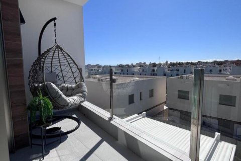 Villa till salu i Villamartin, Alicante, Spanien 5 sovrum, 148 kvm. Nr. 160965 - foto 26