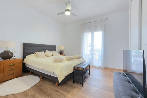 Villa à vendre à Pinoso, Alicante, Espagne, 4 chambres, 241 m2 No. 160968 - photo 17