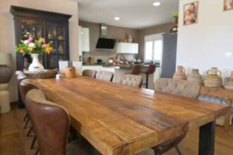 Villa à vendre à Pinoso, Alicante, Espagne, 4 chambres, 241 m2 No. 160968 - photo 13