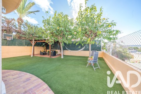 Lägenhet till salu i Alicante, Spanien 6 sovrum, 385 kvm. Nr. 153514 - foto 8