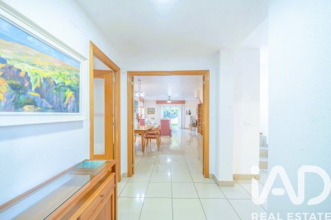 Lägenhet till salu i Alicante, Spanien 6 sovrum, 385 kvm. Nr. 153514 - foto 18