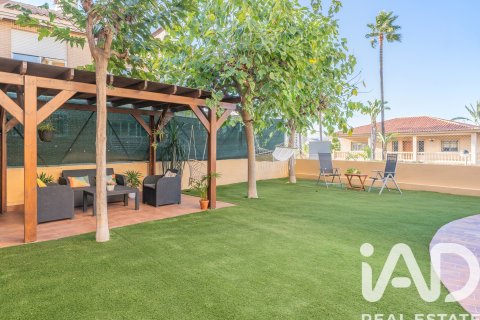 Lägenhet till salu i Alicante, Spanien 6 sovrum, 385 kvm. Nr. 153514 - foto 7