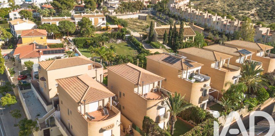 Lägenhet i Alicante, Spanien 6 sovrum, 385 kvm. Nr. 153514