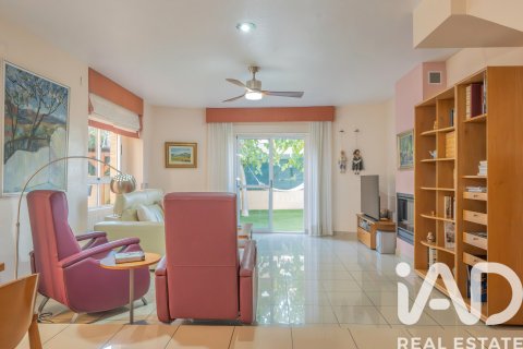 Lägenhet till salu i Alicante, Spanien 6 sovrum, 385 kvm. Nr. 153514 - foto 14