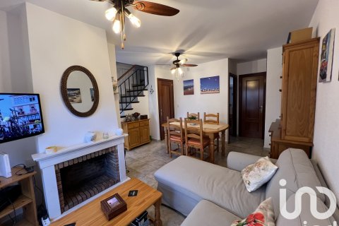 Townhouse for sale in Lepe, Huelva, Spain 3 bedrooms, 86 sq.m. No. 153518 - photo 3