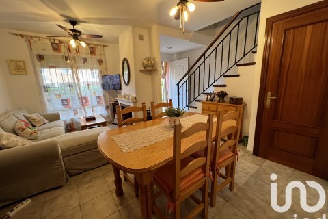 Townhouse for sale in Lepe, Huelva, Spain 3 bedrooms, 86 sq.m. No. 153518 - photo 4