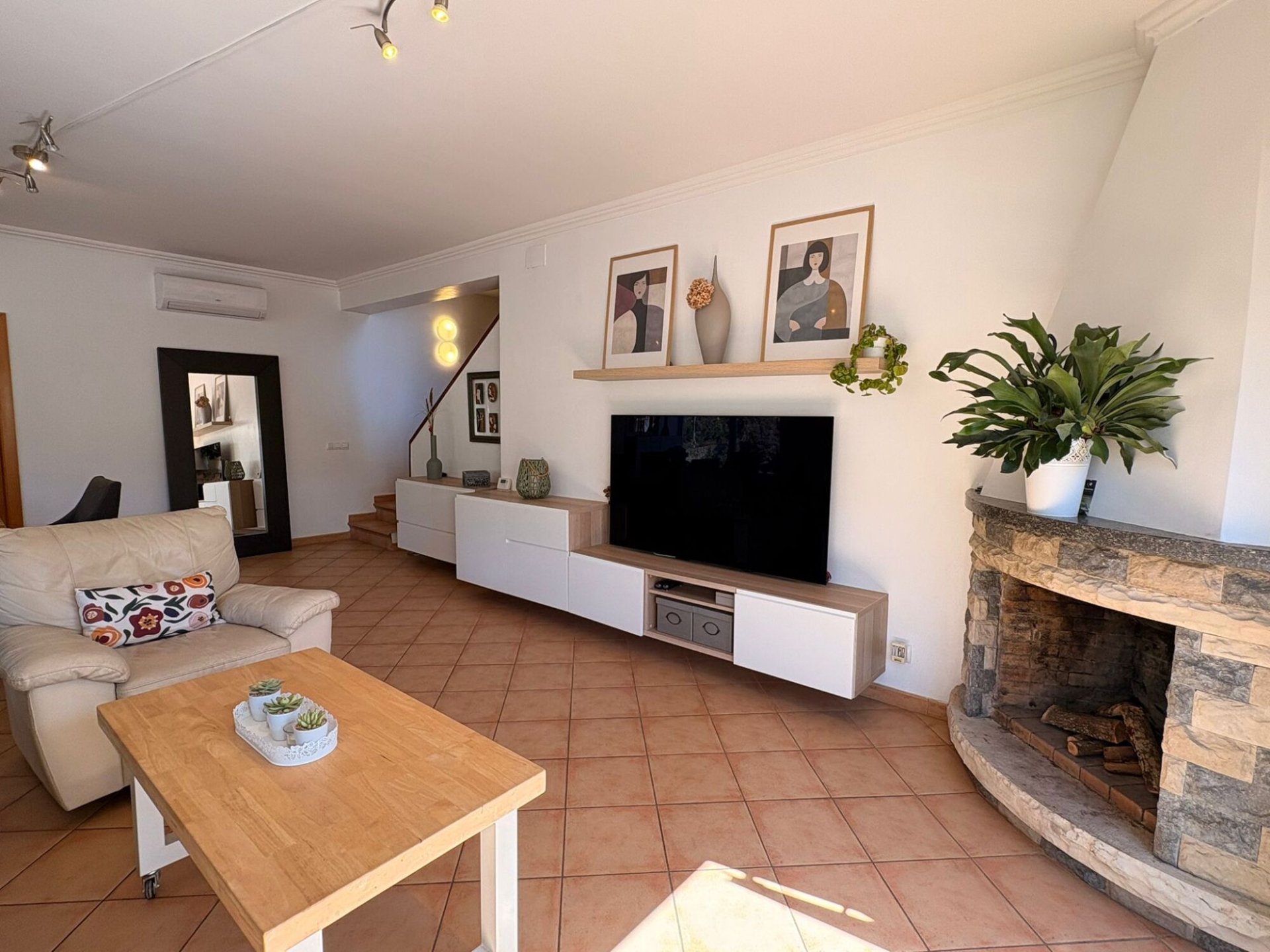 Hus i Lloret de Mar, Girona, Spanien 4 sovrum, 230 kvm. Nr. 164576