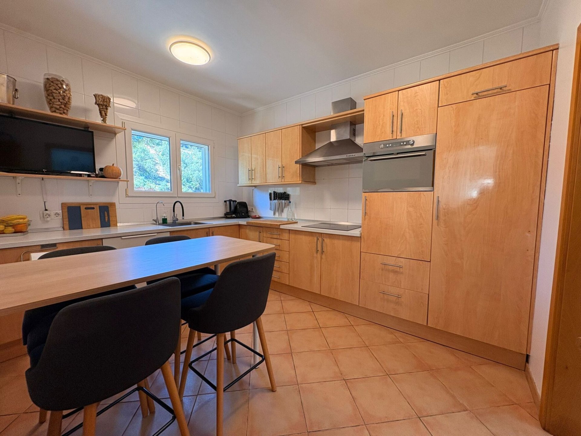Hus i Lloret de Mar, Girona, Spanien 4 sovrum, 230 kvm. Nr. 164576