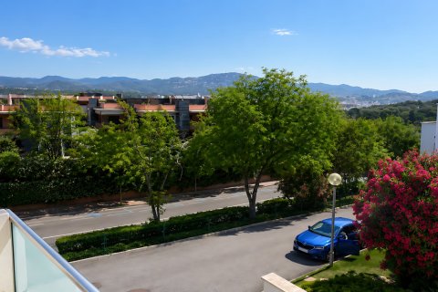 Продажа таухауса в Льорет-де-Мар, Герона, Испания 4 спальни, 264м2 №164575 - фото 5