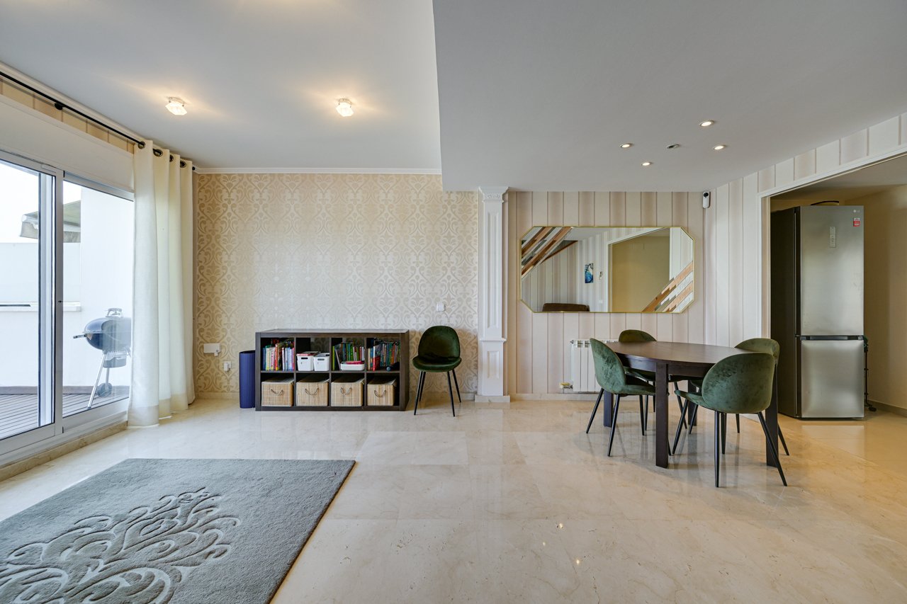 Villetta a schiera a Lloret de Mar, Girona, Spagna 4 camere da letto, 264 mq. N° 164575